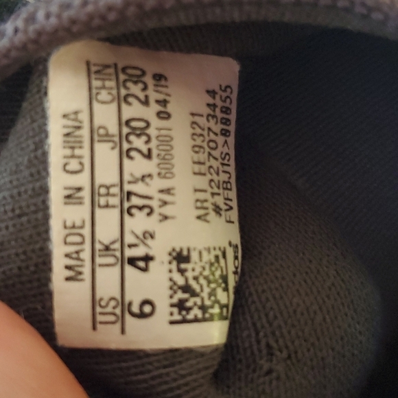 Stella McCarthy Adidas Leopard print bottom sneakers 6 - Picture 5 of 5